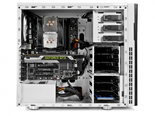 NZXT_H230_04